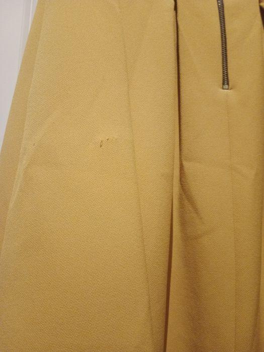Spódnica musztardowa Reserved r. 40