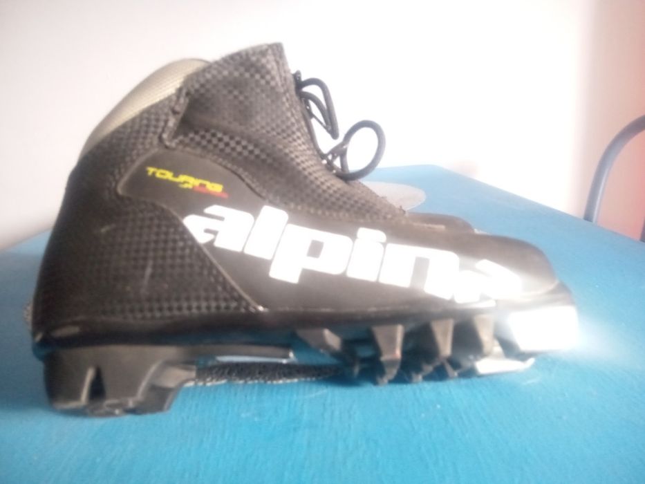 Buty do nart biegowych  31