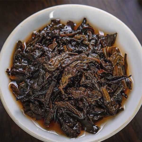 Шу пуер 2010року +❱ витриманий чай 250г ❰+ Фініковий аромат