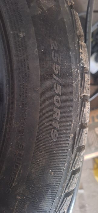 Opony 255/50/19 Nexen zimowe