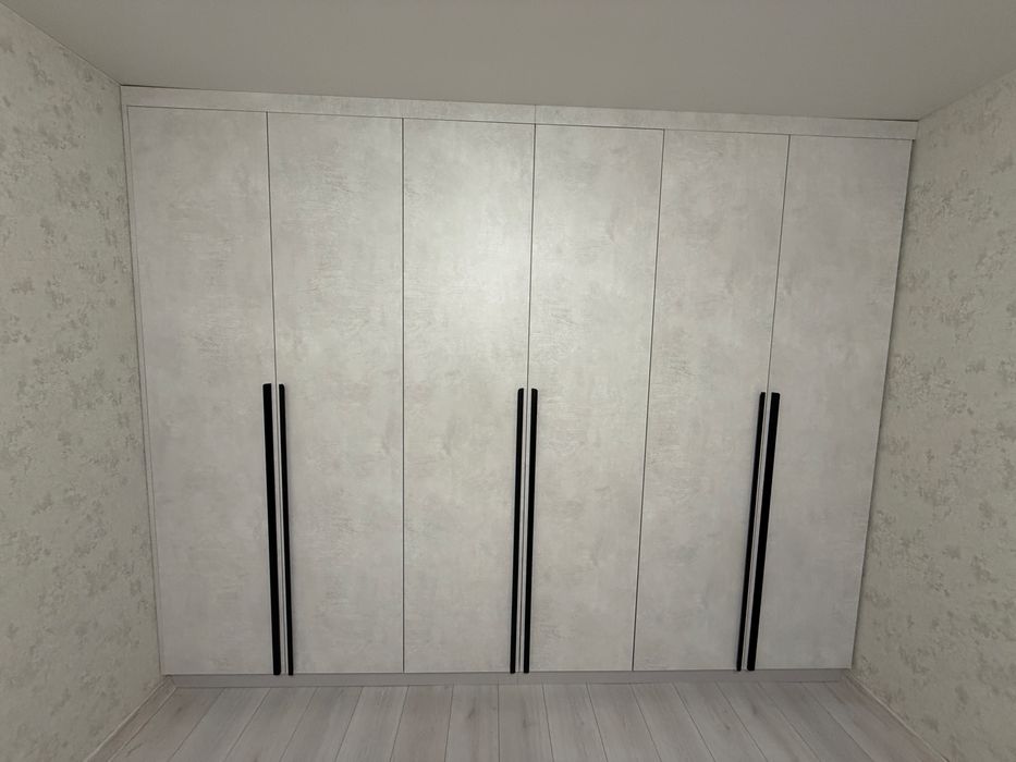 Кухня шафа-купе меблі на замовлення