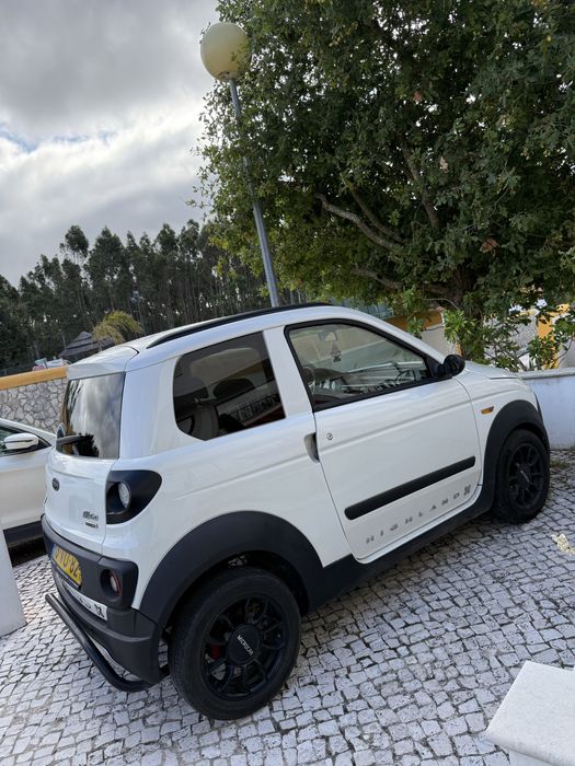 Microcar M.Go Highland DCI 2018 | Como Novo (Ecrã, Câmara, Sensores)