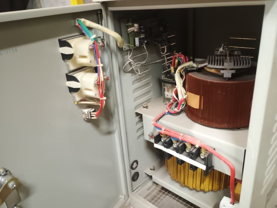 Продадут стабилизатор напряжения