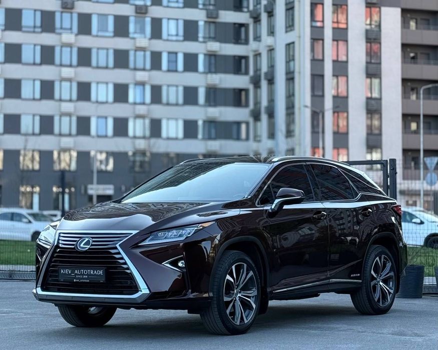 Lexus RX 450h official