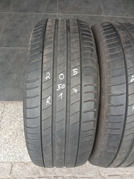 2 pneus 205 50 r17 Michelin