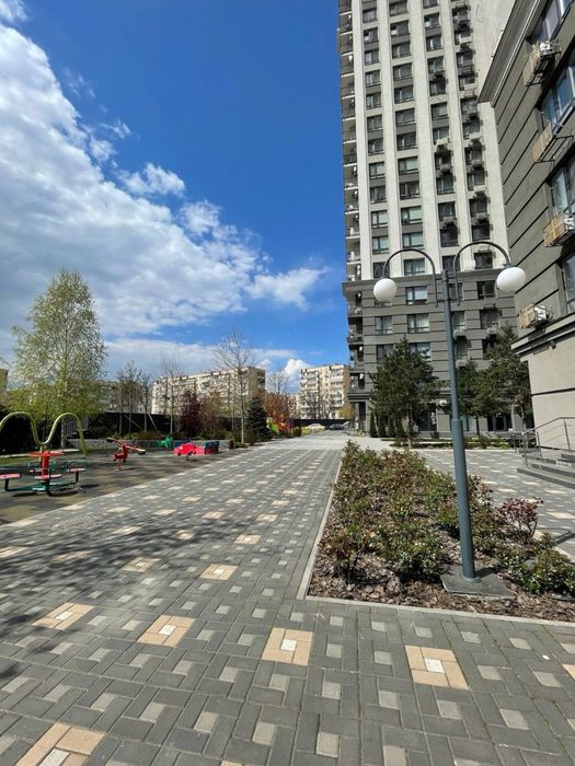 Є укриття ЖК Метрополія Камянська 6 метро Вирлиця оренда квартири студія + спальня + гардеробна є генератор в будинку