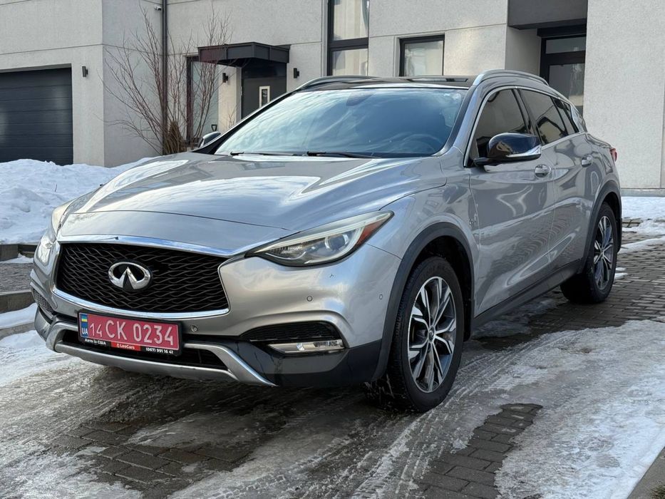 2016 Infiniti qx30 awd 2.0