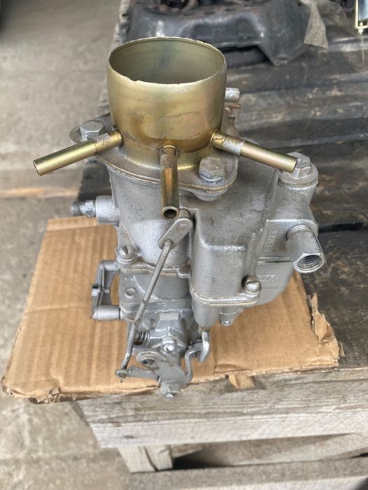 Продам Карбіратор зіл 131