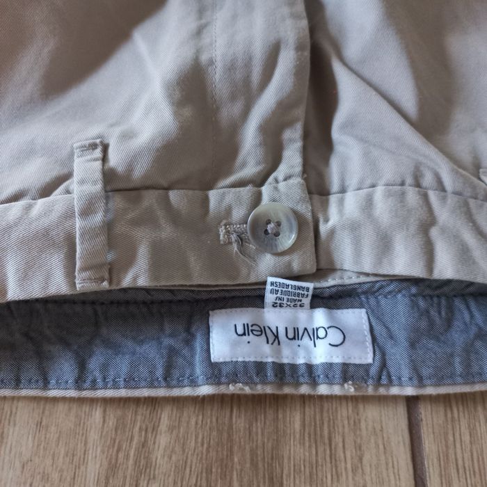 Calvin Klein- bawełniane spodnie męskie-32/32-L