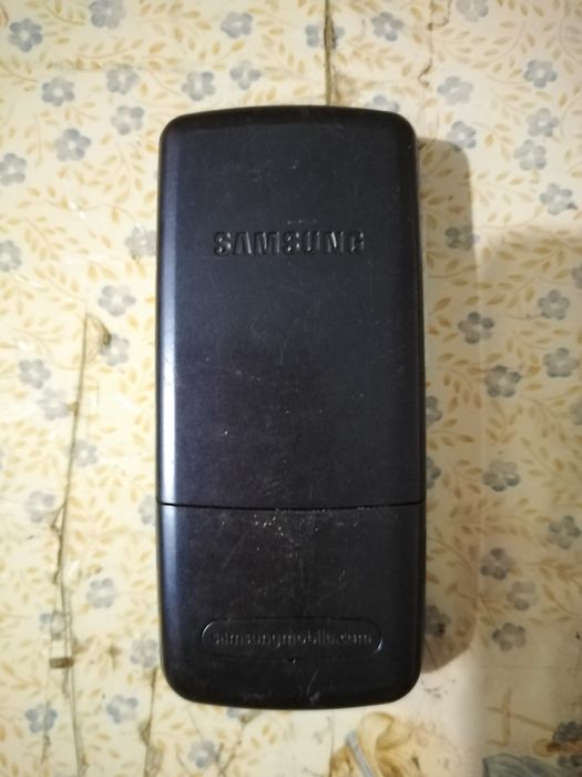 Vendo telemóvel Samsung com