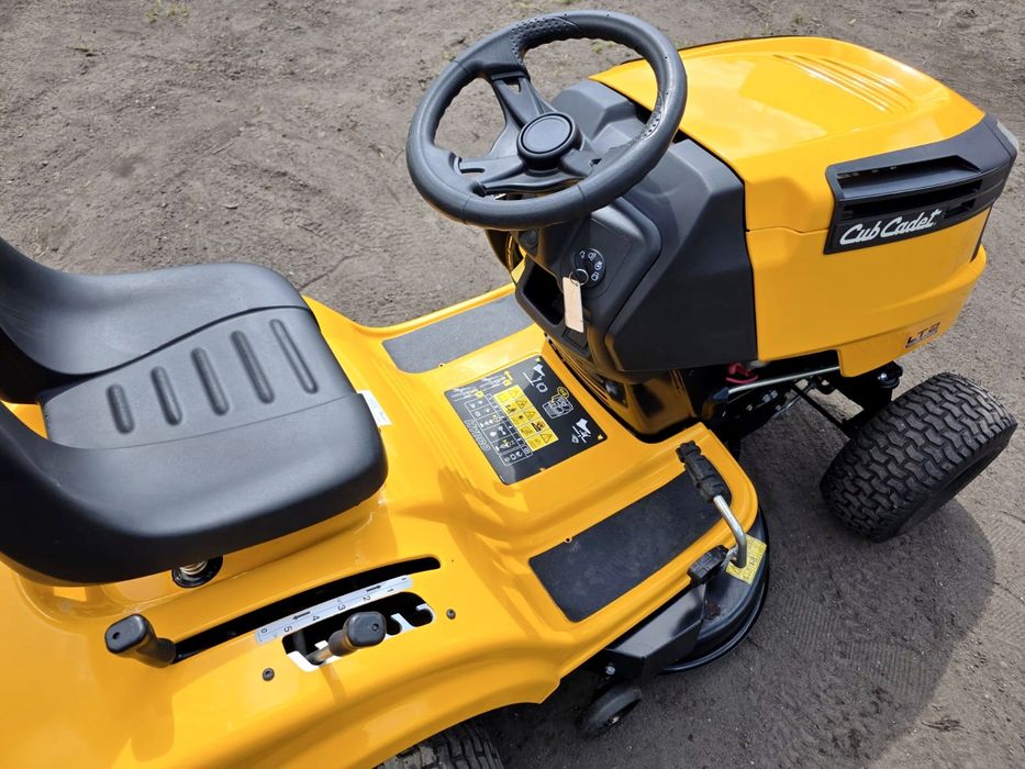 Traktorek kosiarka Cub Cadet LT2 2022rok  hydro