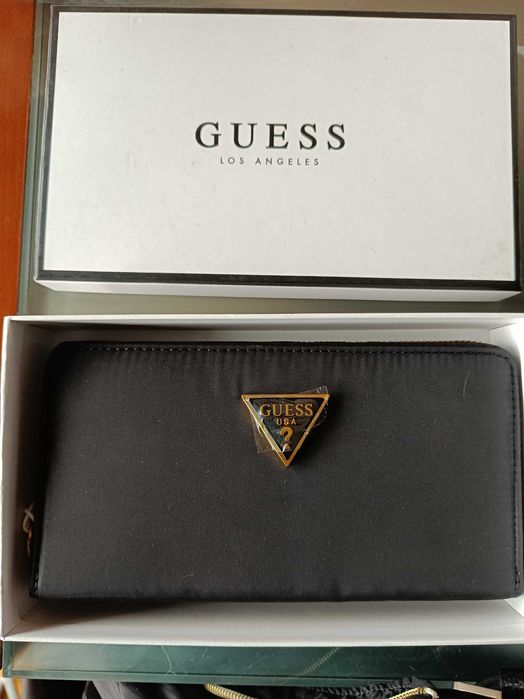 Carteira / Porta moedas da Guess novo, cor preto