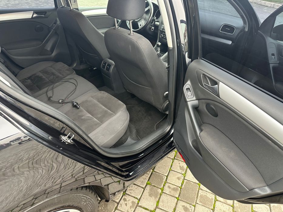 Volkswagen Golf-6.  Хечбек.