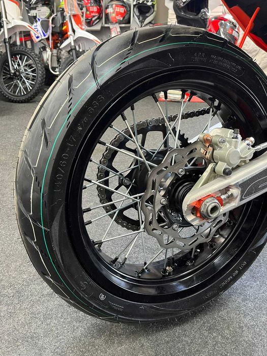 Мотоцикл STN V8 Motard В НАЯВНОСТІ !!!