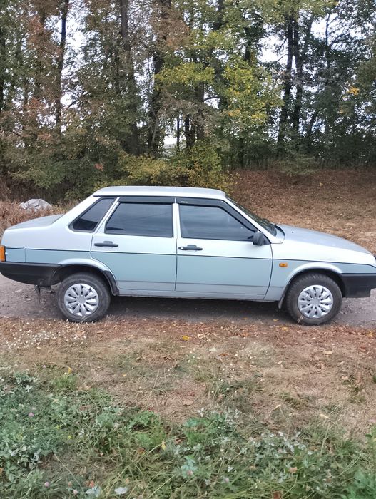 продам авто ваз 21099