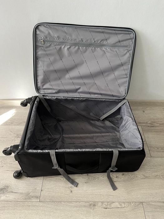 Walizka duża materiałowa