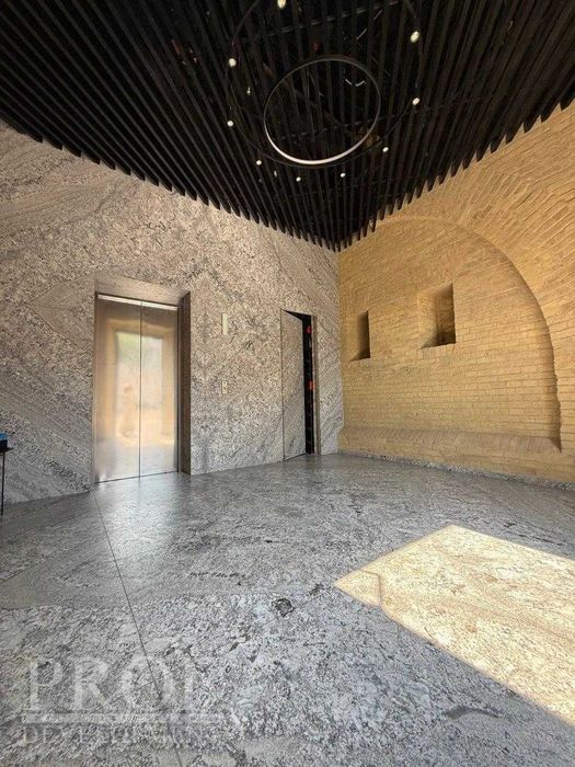 Офіс на Печерську в сучасному БЦ (1100 м2)