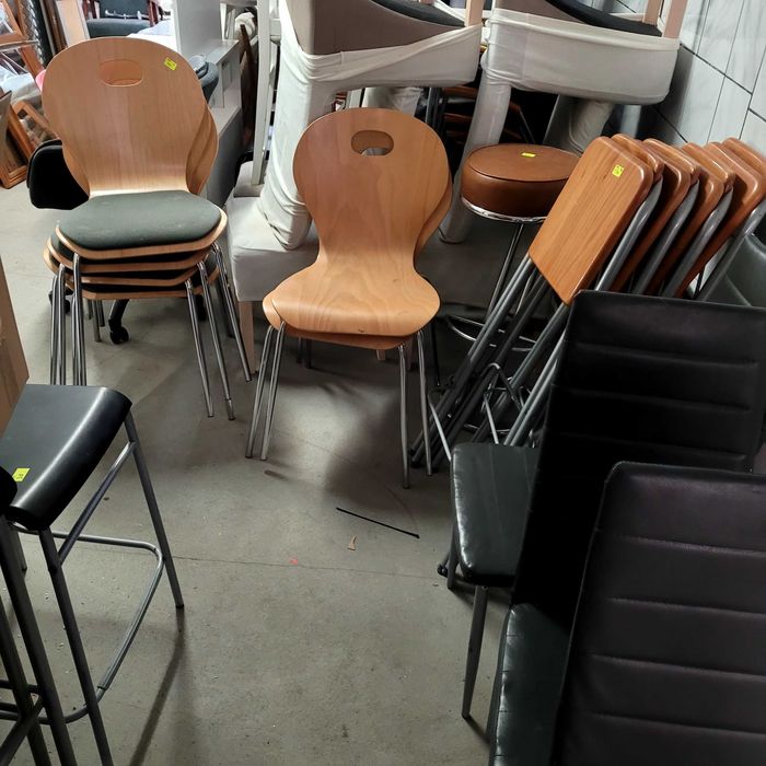 Krzesła wygodne 4szt. Możliwy transport