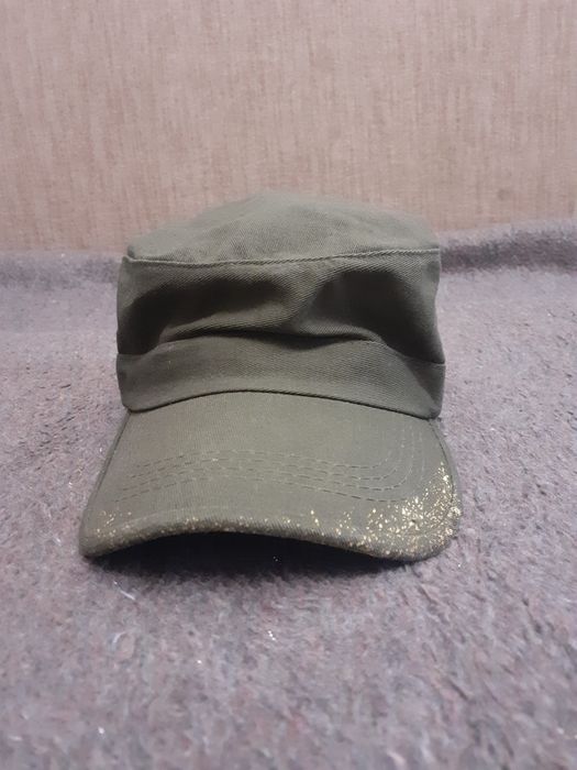 Продам кепку летнюю.