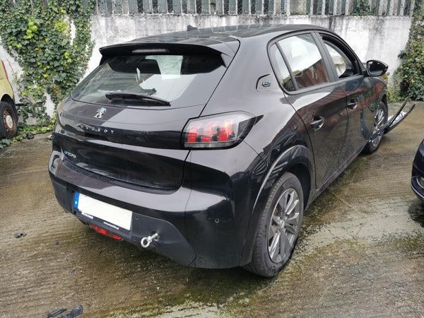 Peugeot e-208 Active Pack | Carros Sinistrados / Elétrico / Nacional