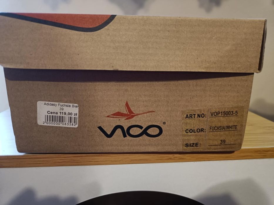 Adidasy fuchsia sportowe