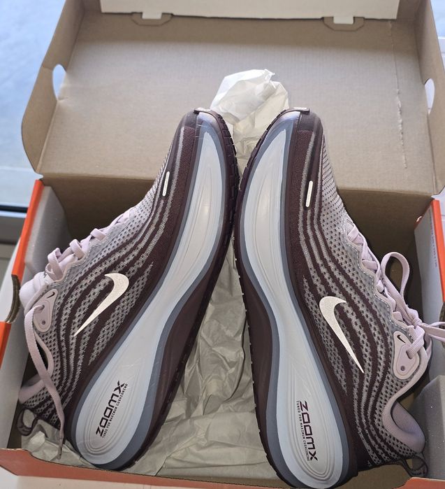 Nike Vomero Plus ( com fatura)
