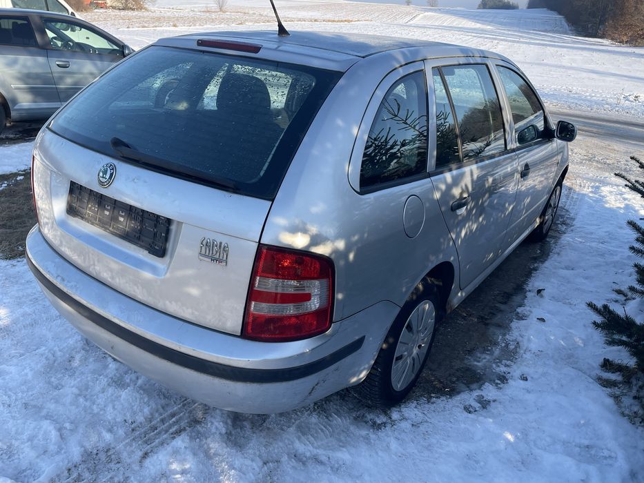 Skoda fabia 1.2 uszkodzony silnik