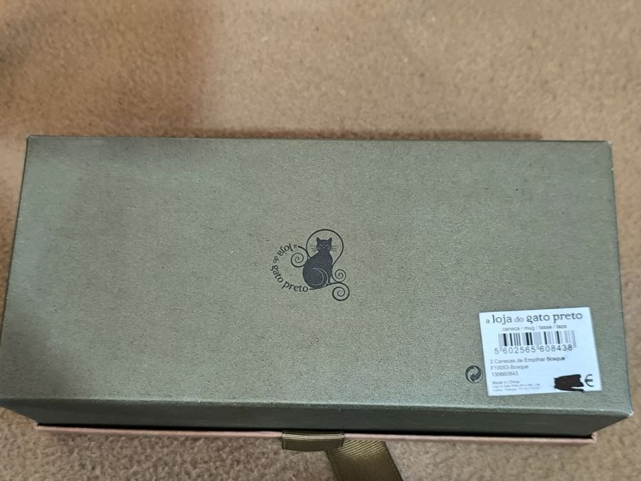 Canecas da coleção "Bosque" da Loja do Gato Preto,