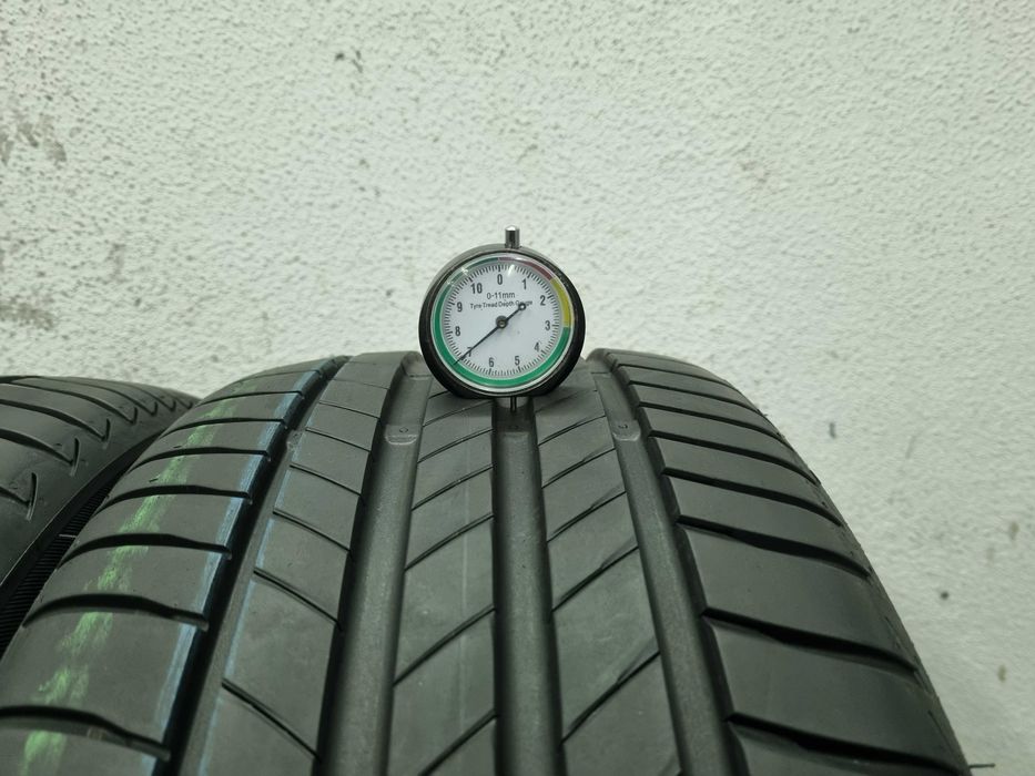 225/40/18 92Y Bridgestone Turanza T005 A0