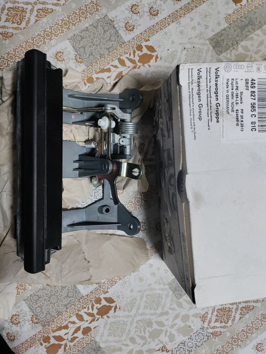 Puxador porta bagagens Audi 80