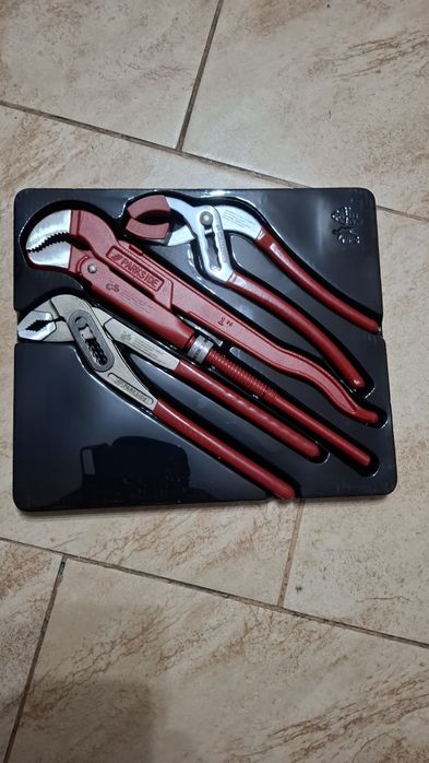 Zestaw ze szczypcami do instalacji sanitarnych PARKSIDE