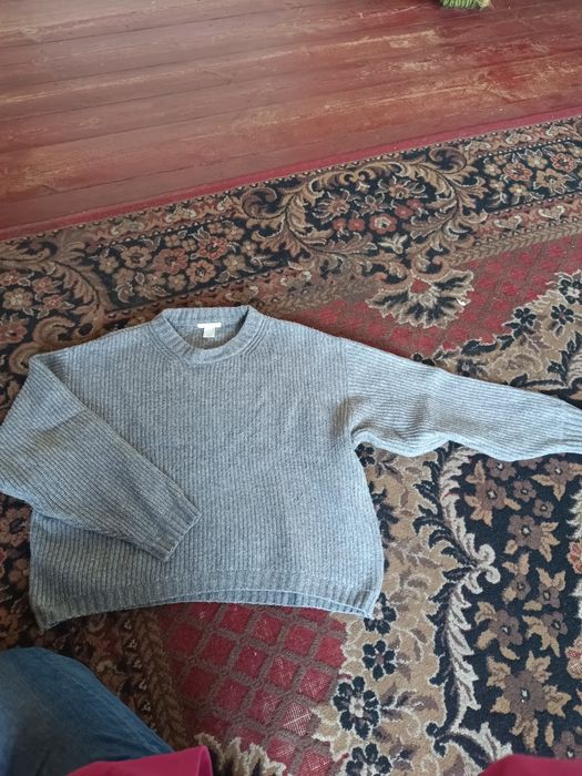 Zamienię ubrania bluzki torebkę sukienki legginsy spodnie