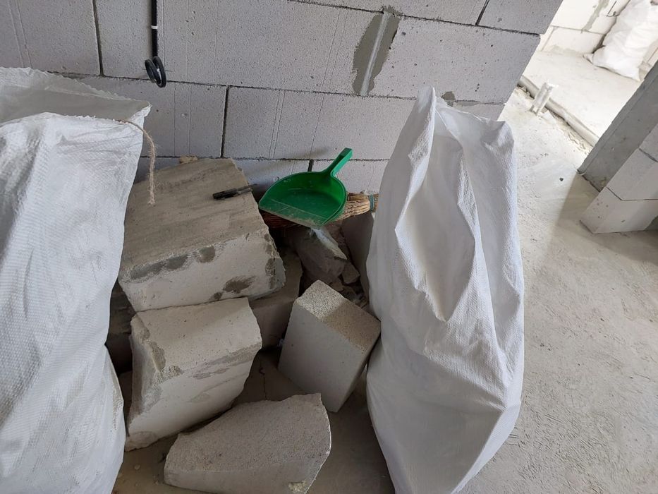 Продам газоблок бу