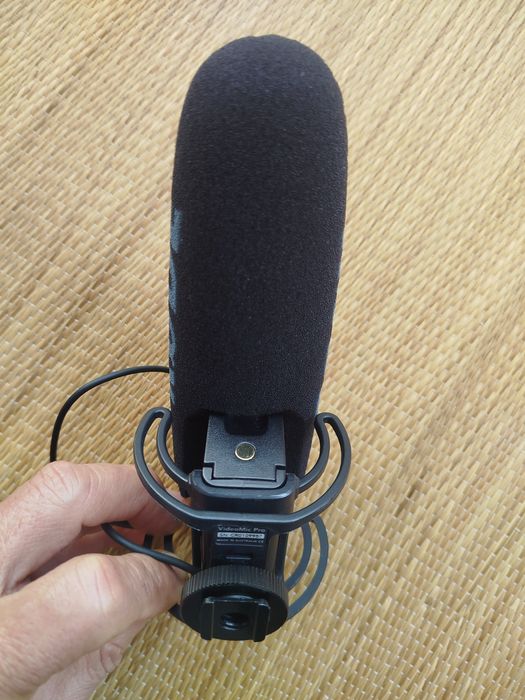 Microfone Røde VideoMic Pro quase novo