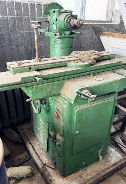 Продам універсально-заточувальний верстат модель 3А64Д