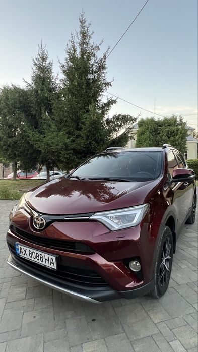 Toyota RAV4 2017