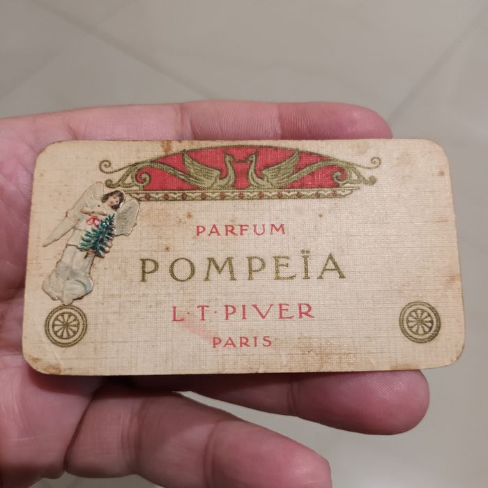 Parfum pompeia camisaria  felix mello porto ver fotos