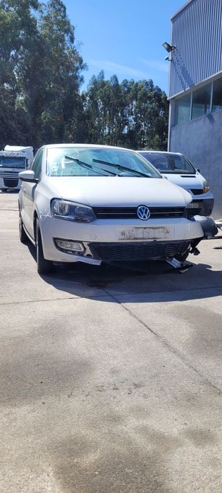 Volkswagen polo 1.6 tdi 2015