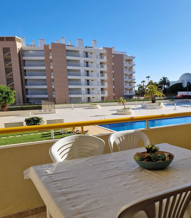 Apartam Férias T1 e T2 - junto à praia da Marina - Quarteira/Vilamoura