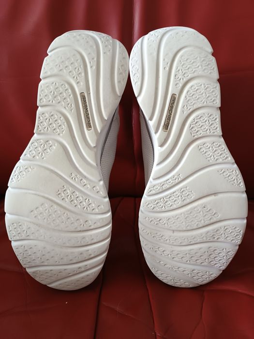 Кросівки Skechers Swift Fit 40 розмір