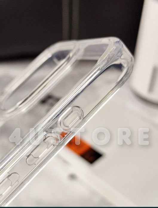 Чехол Spigen Magsafe на iPhone 15 Pro Max прозорий прозрачный