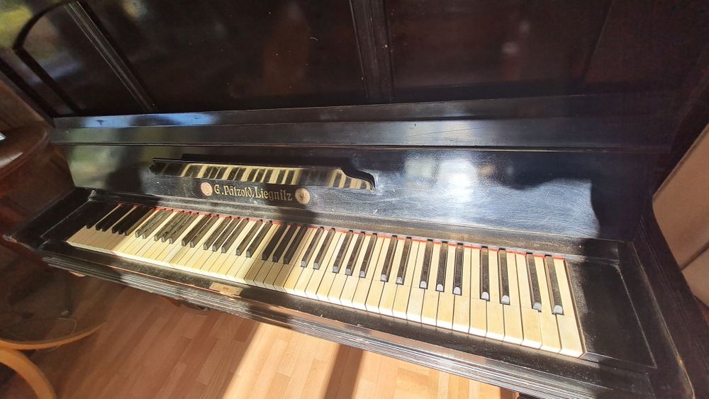 Pianino Legnitz - unikat