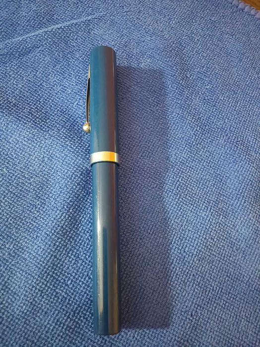 Caneta Sheaffer No Nonsense de aparo azul