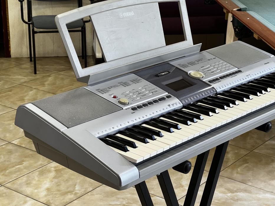 Синтезатор клавіші, електро піаніно Yamaha PSR-293