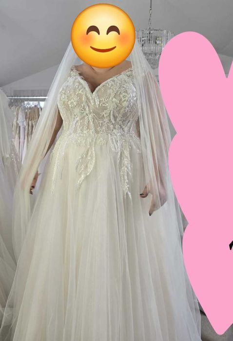 Suknia ślubna plus size