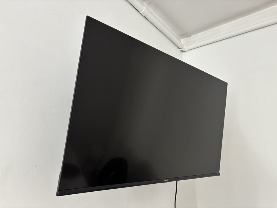 Hisense 43A6BG 43” 4K Smart TV + uchwyt ścienny