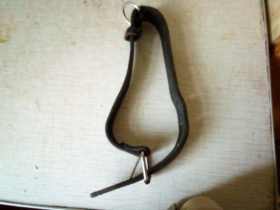 Поводки и ошейники для собак продажа одним  лотом цена за все