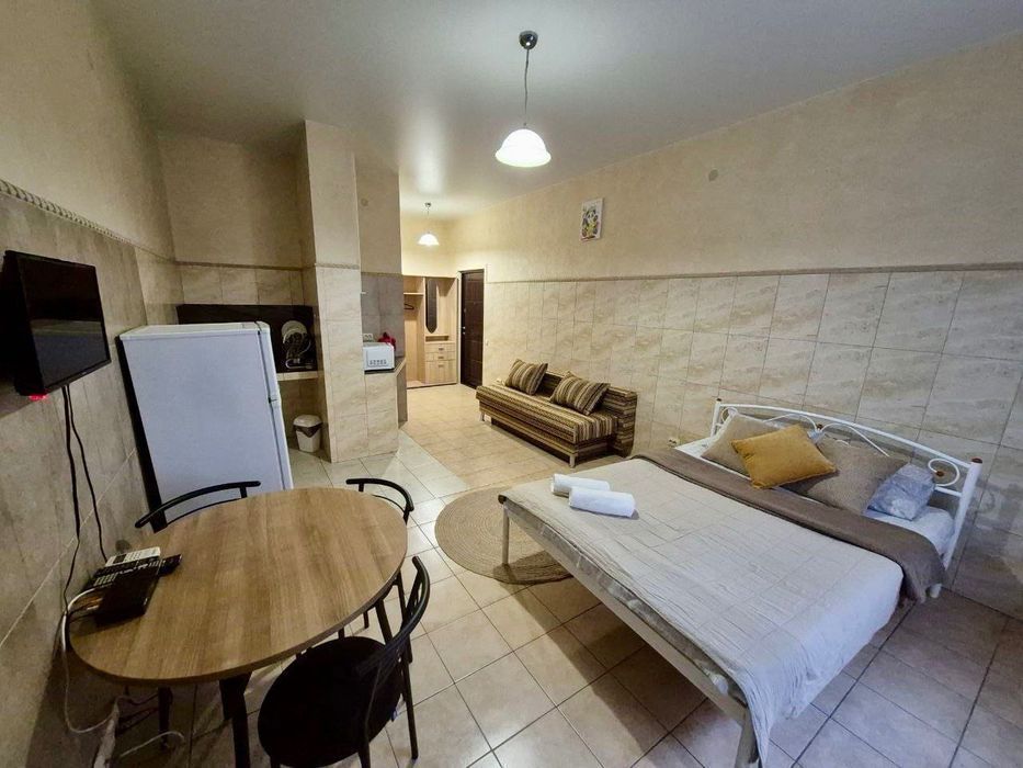 Вільна зараз! 1к метро Печерська Центр Коновальця Військовий шпиталь