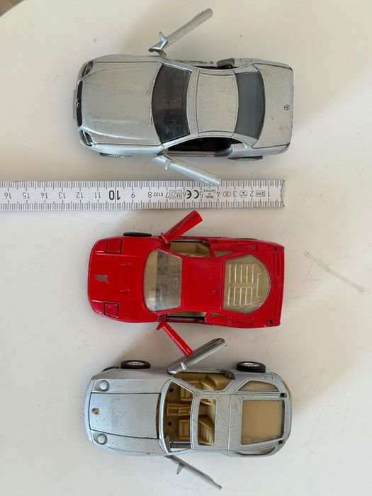 Металеві машинки Mercedes, Ferrari, Porsche