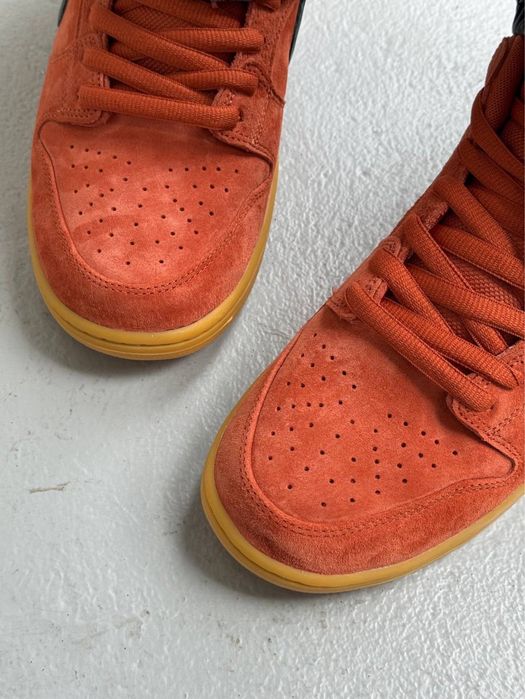 Оригинал Nike SB Dunk Low Brunt Sunrise (HF3704 800) оригінальні кросівки найк сб данк замшеві